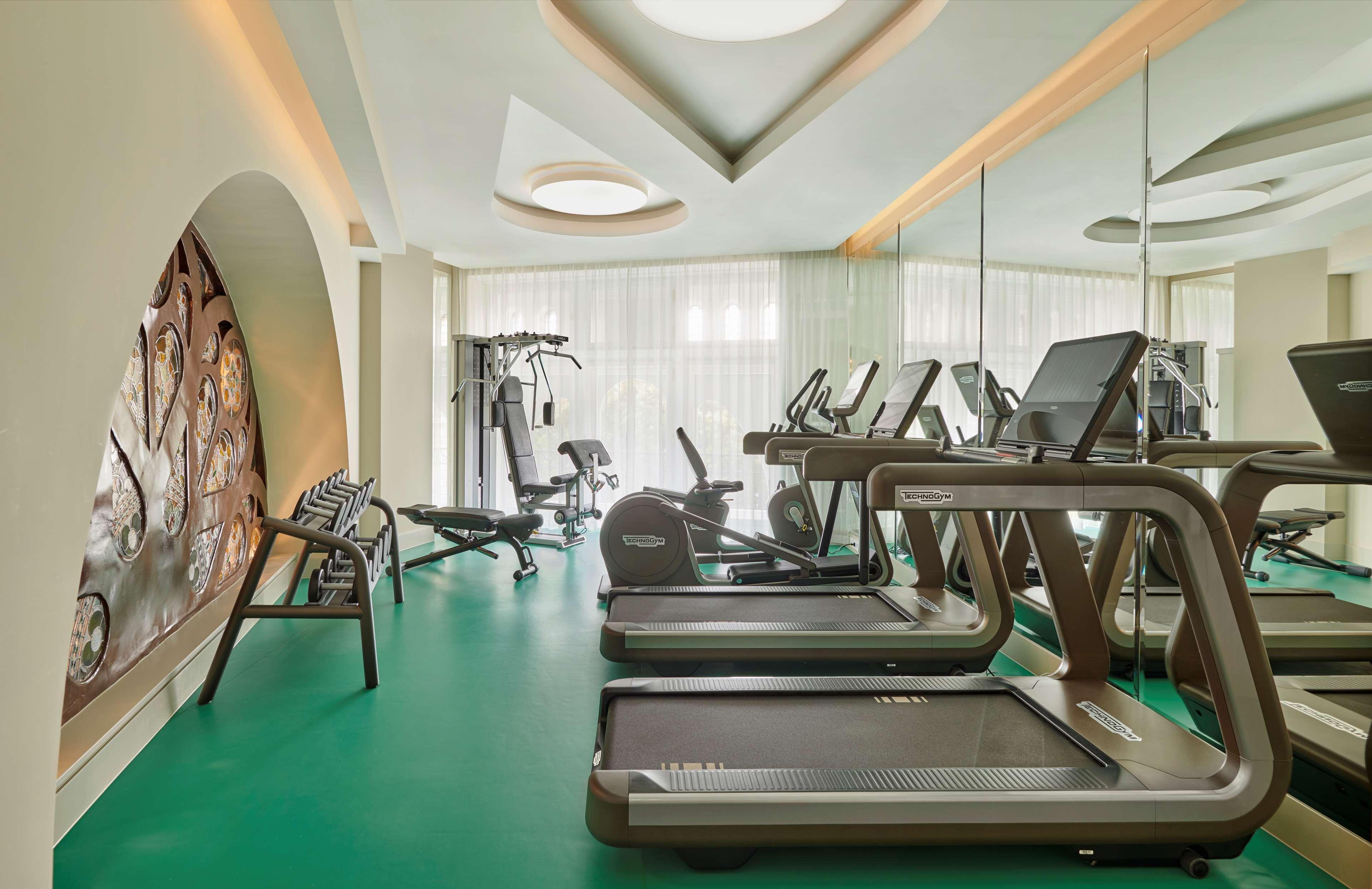 Parisi Udvar Hotel Budapest, Part Of Hyatt Extérieur photo